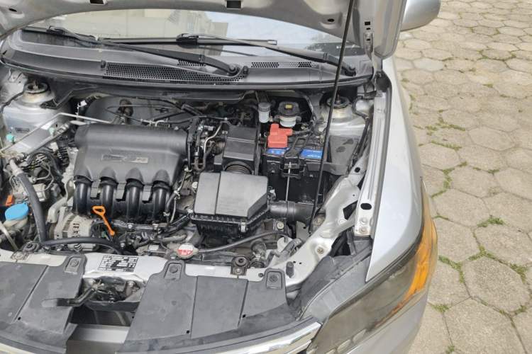 Used Everus S1 2014 1.3L Manual Comfort Edition Engine Bay Left