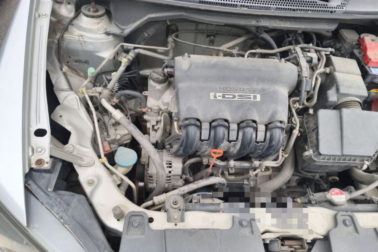 Used Everus S1 2014 1.3L Automatic Comfort Edition Engine Bay Right