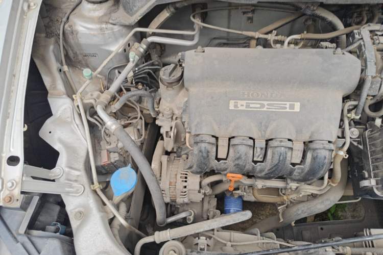 Used Everus S1 2014 1.3L Manual Comfort Edition Engine Bay Right