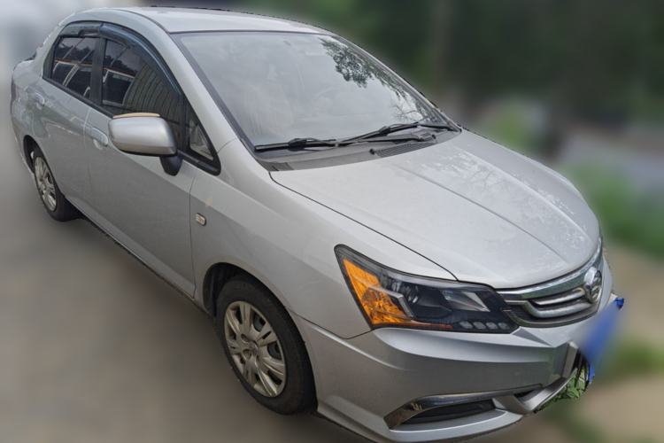 Used Everus S1 2014 1.3L Manual Comfort Edition Front Right 45 Deg