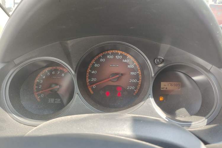 Used Everus S1 2014 1.3L Manual Comfort Edition Instrument Cluster