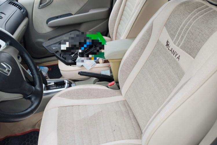 Used Everus S1 2014 1.3L Automatic Comfort Edition Left Front Seat