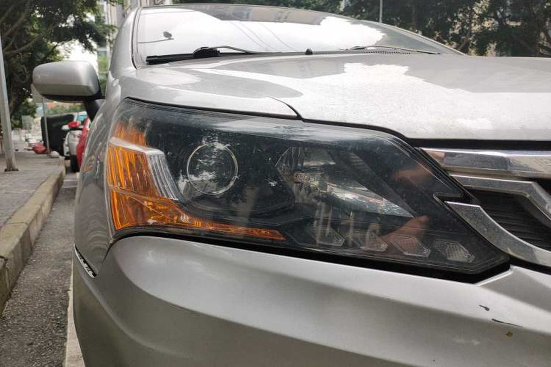 Used Everus S1 2014 1.3L Manual Comfort Edition Right Front Headlight