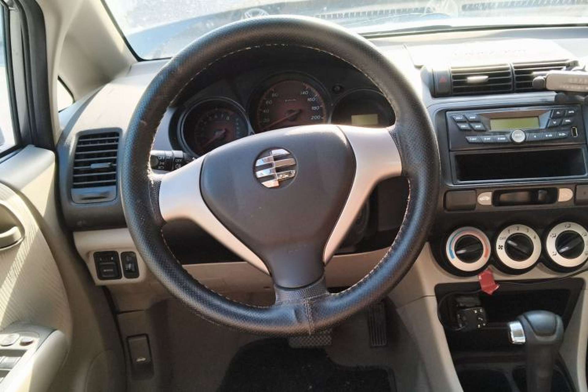 Used Everus S1 2014 1.3L Automatic Comfort Edition Steering Wheel