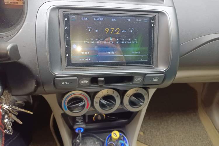 Used Everus S1 2014 1.3L Automatic Comfort Edition Audio And AC Panel