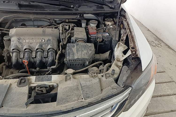 Used Everus S1 2014 1.3L Manual Comfort Edition Engine Bay Left
