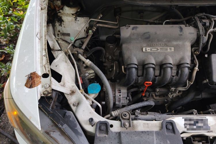 Used Everus S1 2014 1.3L Manual Comfort Edition Engine Bay Right