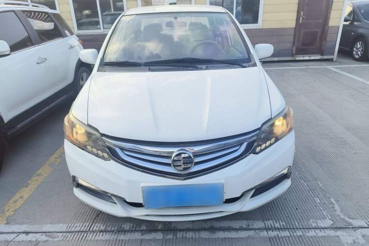 Used Everus S1 2014 1.3L Manual Comfort Edition Exterior 1