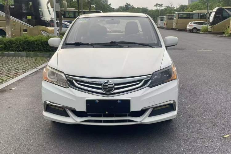 Used Everus S1 2014 1.3L Manual Comfort Edition Exterior 1