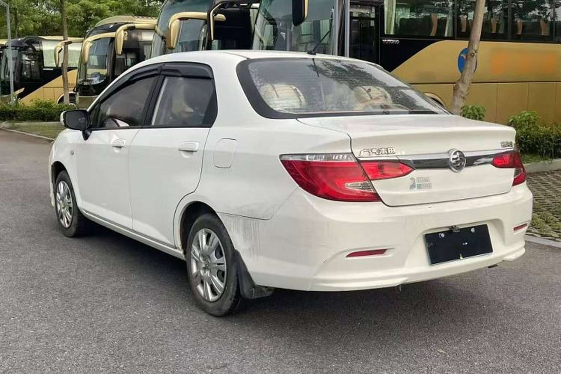 Used Everus S1 2014 1.3L Manual Comfort Edition Exterior 3