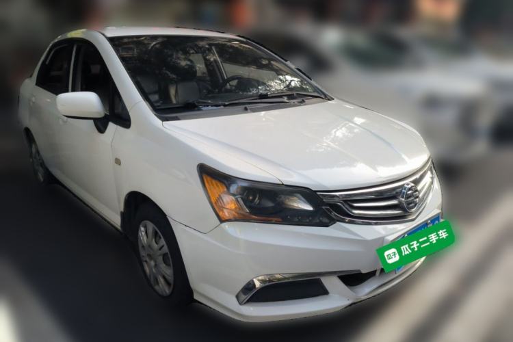 Used Everus S1 2014 1.3L Automatic Comfort Edition Front Right 45 Deg