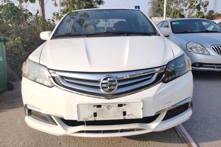 Used Everus S1 2014 1.3L Manual Comfort Edition Front