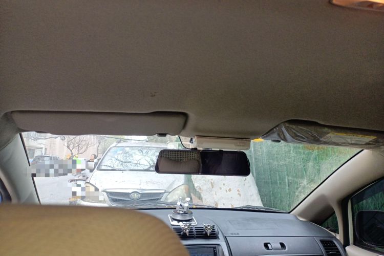 Used Everus S1 2014 1.3L Automatic Comfort Edition Headliner