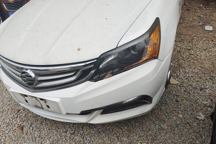 Used Everus S1 2014 1.3L Manual Comfort Edition Left Front Headlight