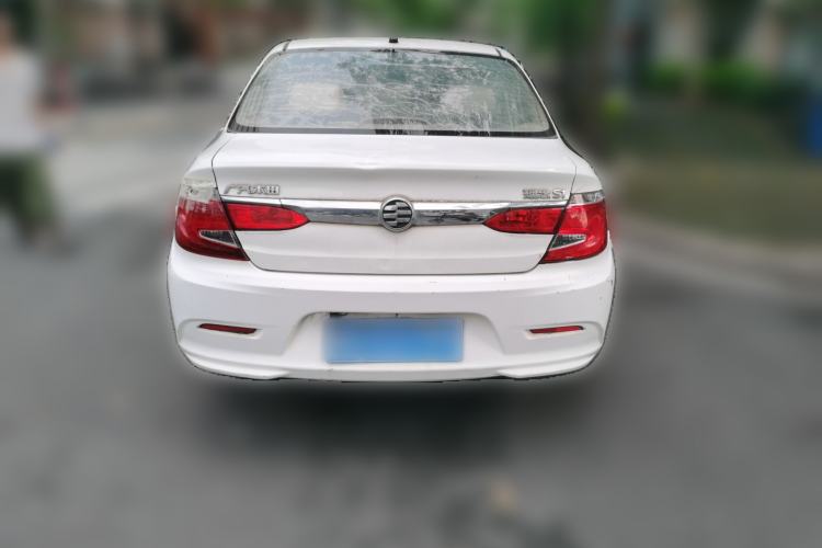 Used Everus S1 2014 1.3L Automatic Comfort Edition Rear