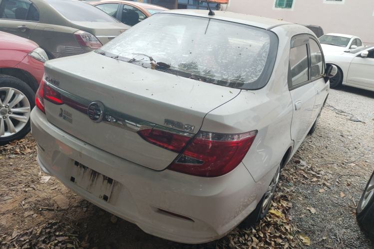 Used Everus S1 2014 1.3L Manual Comfort Edition Rear Right 45 Deg