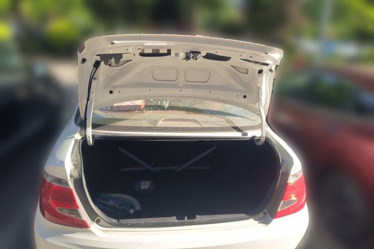 Used Everus S1 2014 1.3L Manual Comfort Edition Trunk