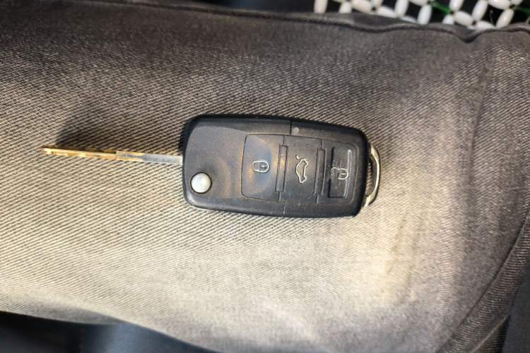 Used Everus S1 2014 1.3L Automatic Comfort Edition Vehicle Key