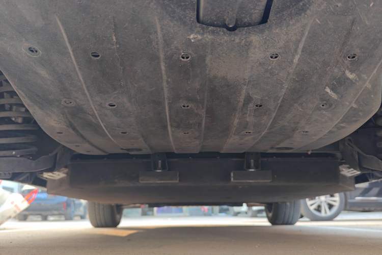 Used Everus VE-1 2021 S Pirelli Edition Chassis Rear