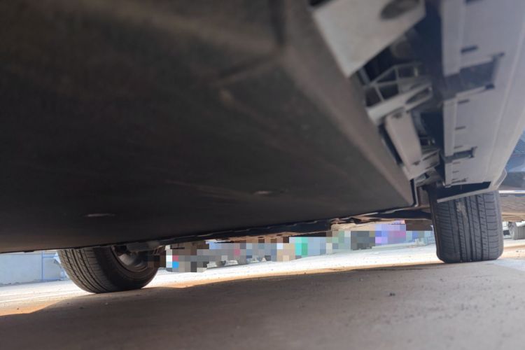 Used Everus VE-1 2021 S Pirelli Edition Chassis Rear Right