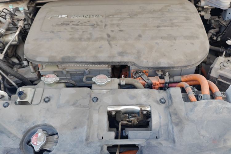 Used Everus VE-1 2021 S Pirelli Edition Engine Bay