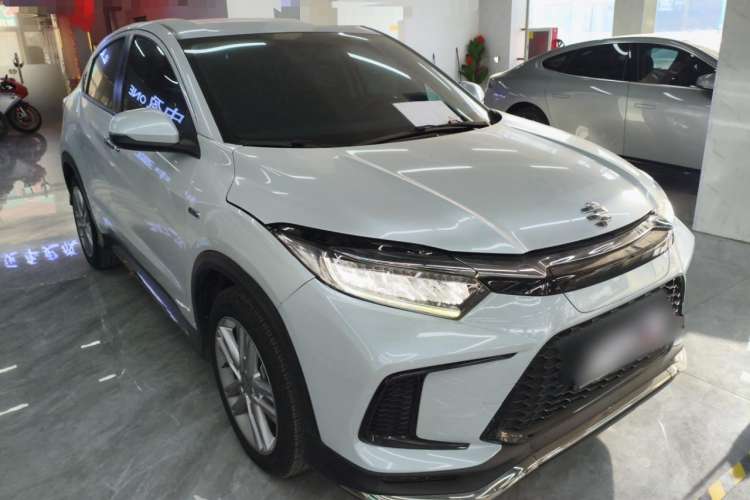 Used Everus VE-1 2022 TA Leading Edition Exterior 2