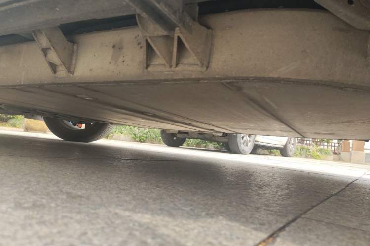 Used Everus VE-1 2020 Luxury Edition Chassis Rear Left