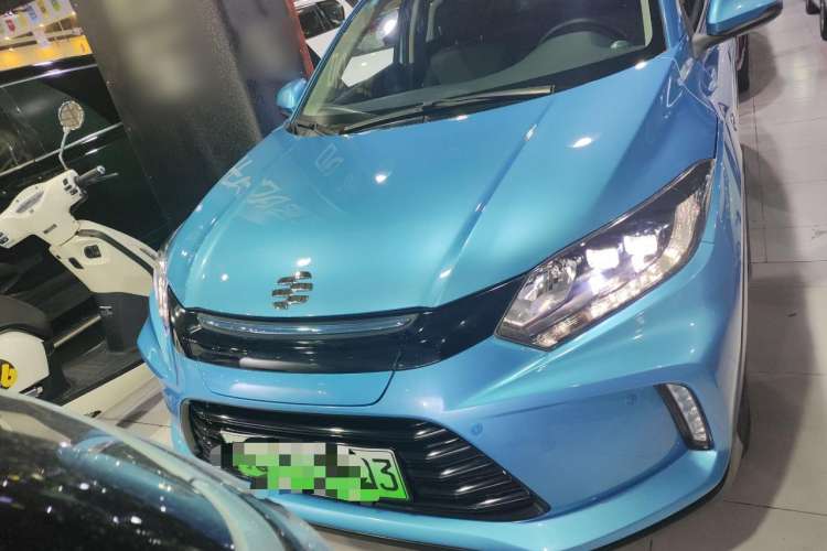 Used Everus VE-1 2020 Luxury Edition Exterior 1