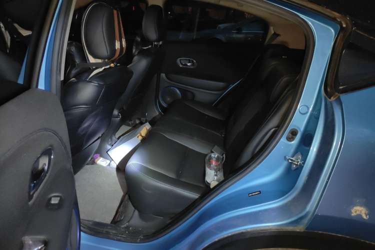 Used Everus VE-1 2020 Luxury Edition Left Rear Seat