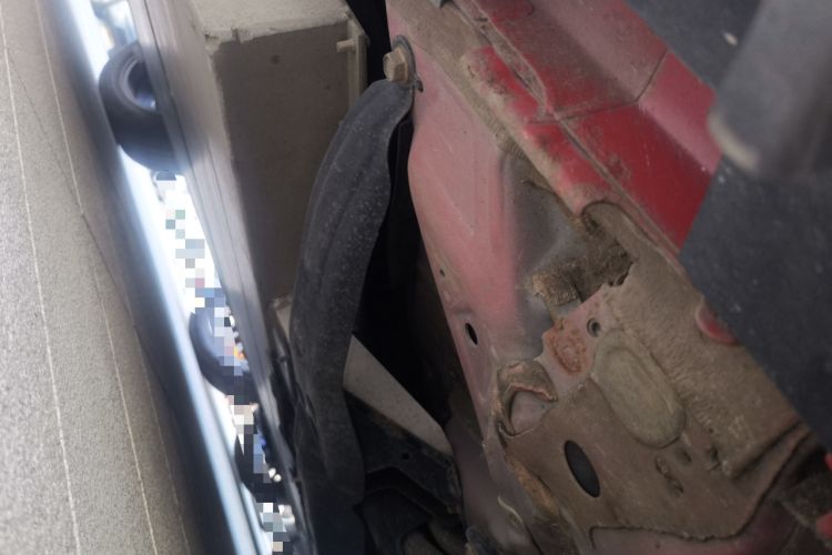 Used Everus VE-1 2020 Luxury Edition Chassis Front Right