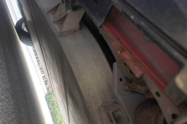 Used Everus VE-1 2020 Luxury Edition Chassis Rear Left