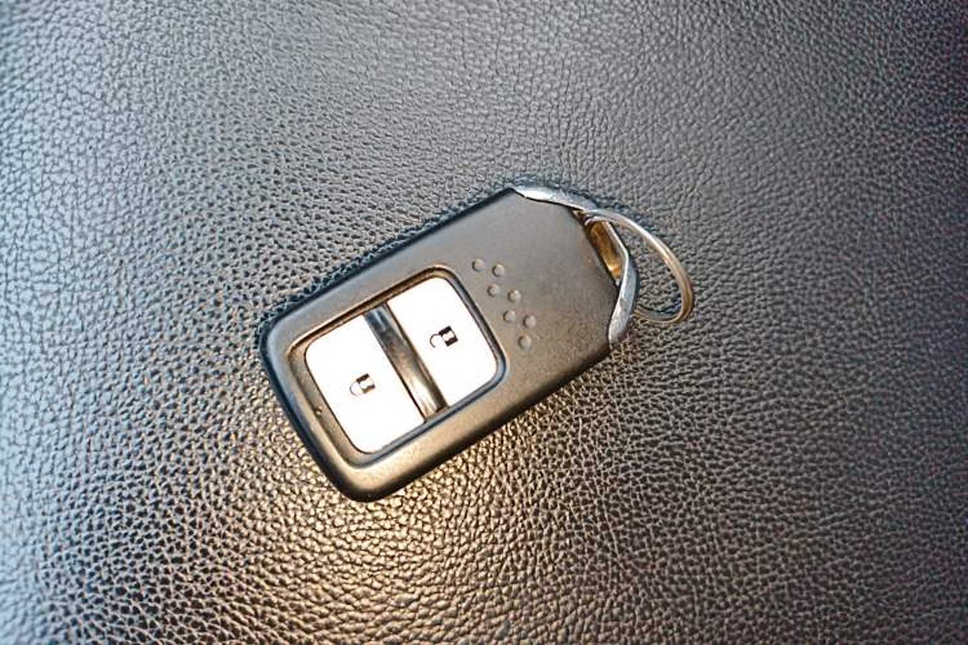 Used Everus VE-1 2020 Luxury Edition Interior 1