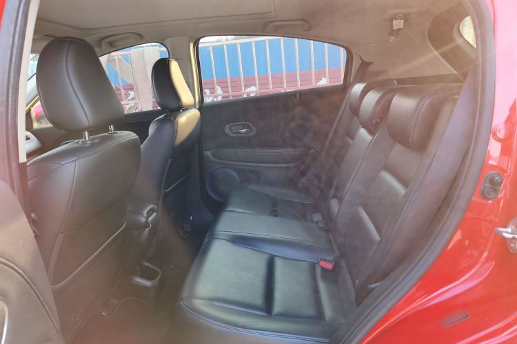 Used Everus VE-1 2020 Luxury Edition Interior 4