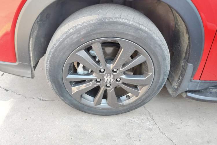 Used Everus VE-1 2020 Luxury Edition Left Front Wheel Hub
