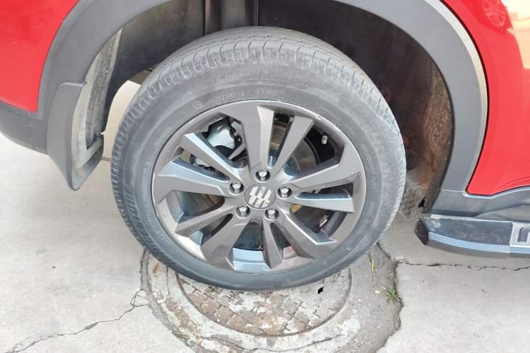 Used Everus VE-1 2020 Luxury Edition Right Rear Wheel Hub