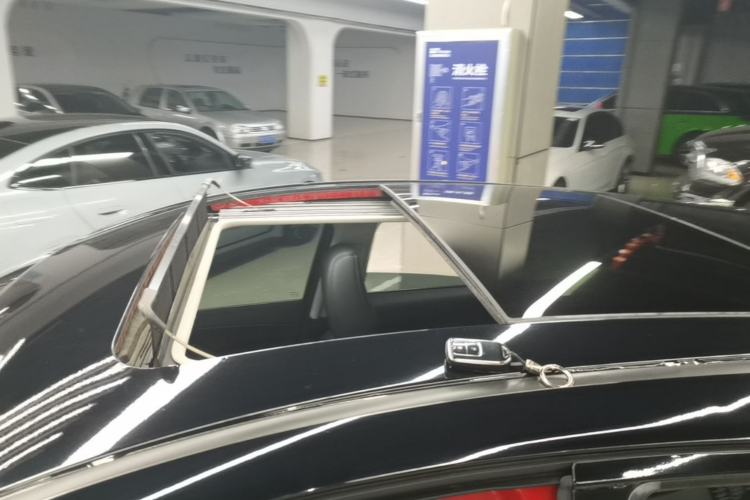 Used Everus VE-1 2020 Luxury Edition Roof