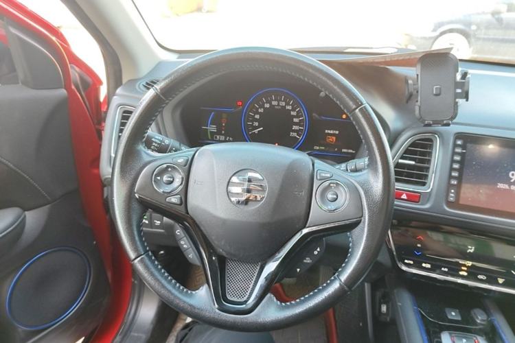 Used Everus VE-1 2020 Luxury Edition Steering Wheel