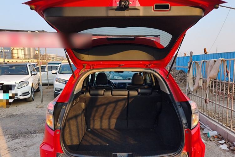 Used Everus VE-1 2020 Luxury Edition Trunk