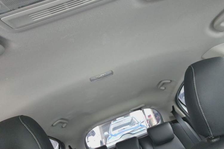 Used Everus VE-1 2020 Travel Edition Headliner