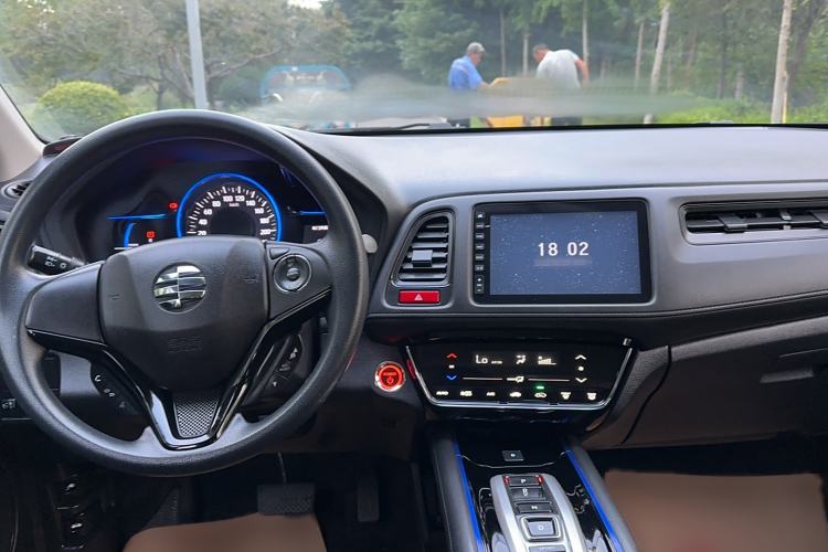 Used Everus VE-1 2020 Travel Edition Interior 3