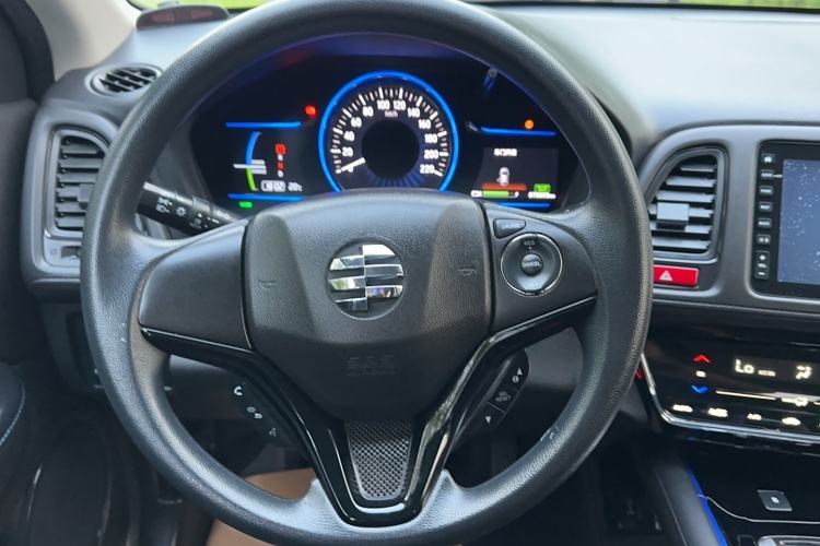 Used Everus VE-1 2020 Travel Edition Interior 4