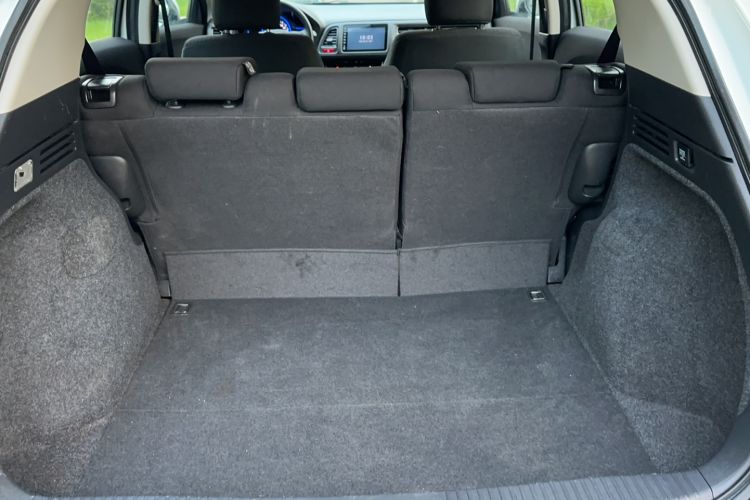 Used Everus VE-1 2020 Travel Edition Interior 7