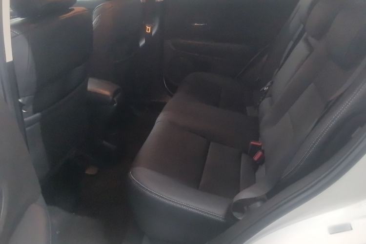 Used Everus VE-1 2020 Travel Edition Left Rear Seat