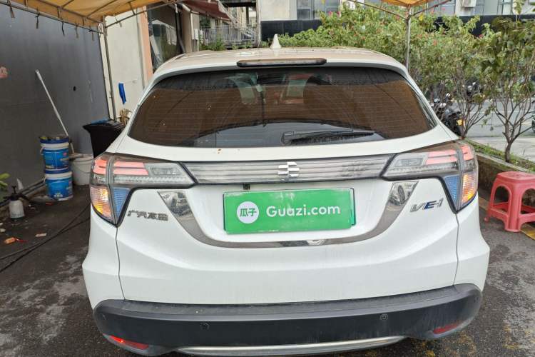Used Everus VE-1 2020 Travel Edition Rear