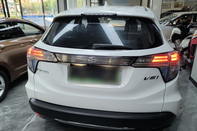 Used Everus VE-1 2020 Comfort Edition Rear
