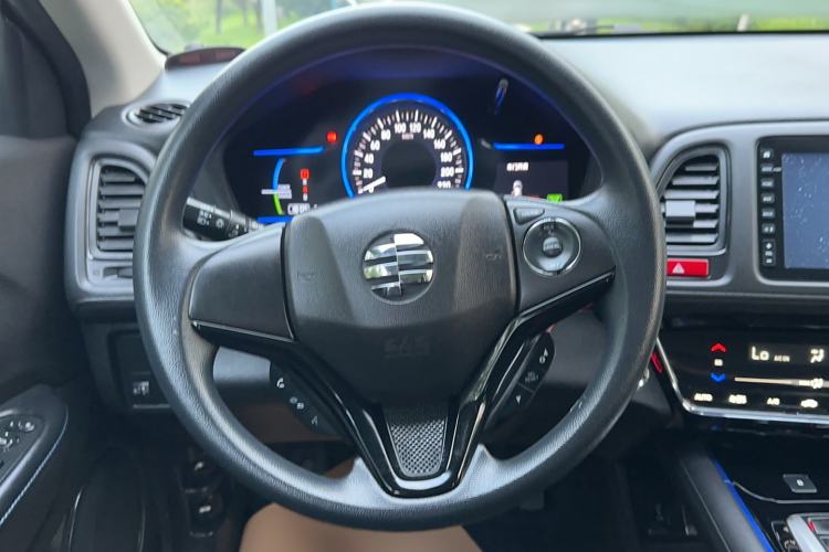 Used Everus VE-1 2020 Travel Edition Steering Wheel
