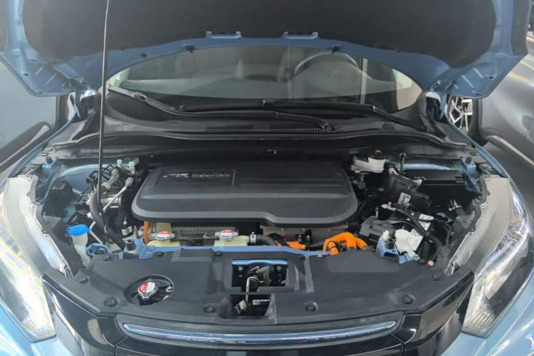 Used Everus VE-1 2021 Comfort Edition Engine Bay