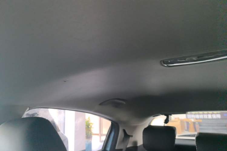 Used Everus VE-1 2021 Comfort Edition Headliner