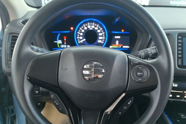 Used Everus VE-1 2021 Comfort Edition Steering Wheel