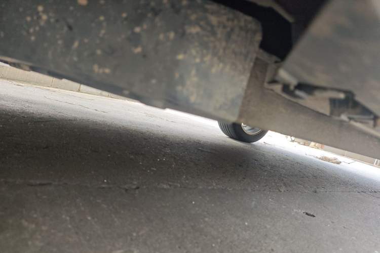 Used Everus VE-1 2021 Travel Edition Chassis Front Left
